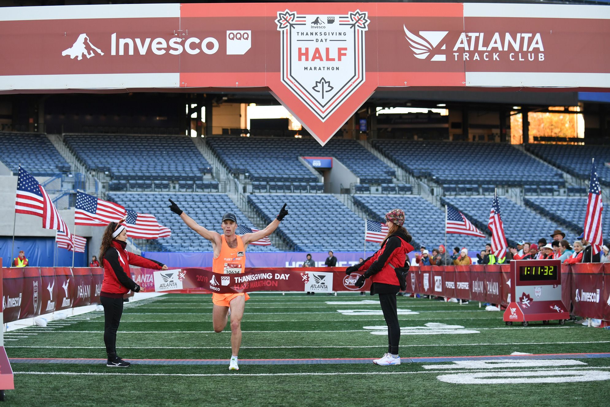 Nearly 12,000 Give Thanks for Health at Invesco QQQ Thanksgiving Day