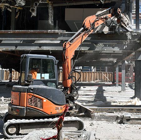 Top 3 Mini Excavator Attachments for Construction Projects