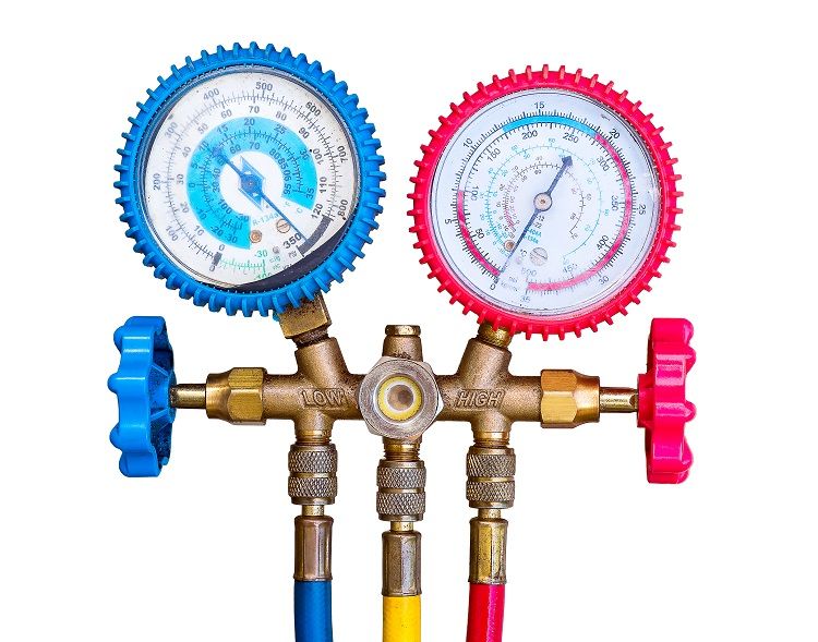 Refrigerant pressure gauge