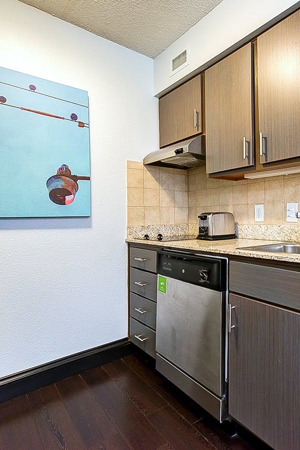 Guestroom Kitchenette