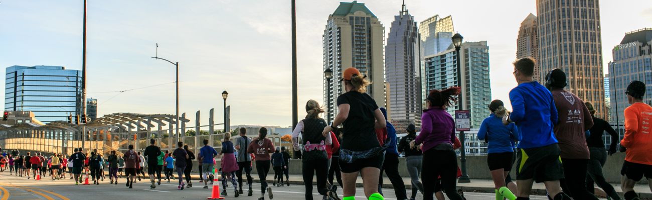 Invesco Qqq Thanksgiving Day Half Marathon Atlanta Track Club Atlanta Track Club