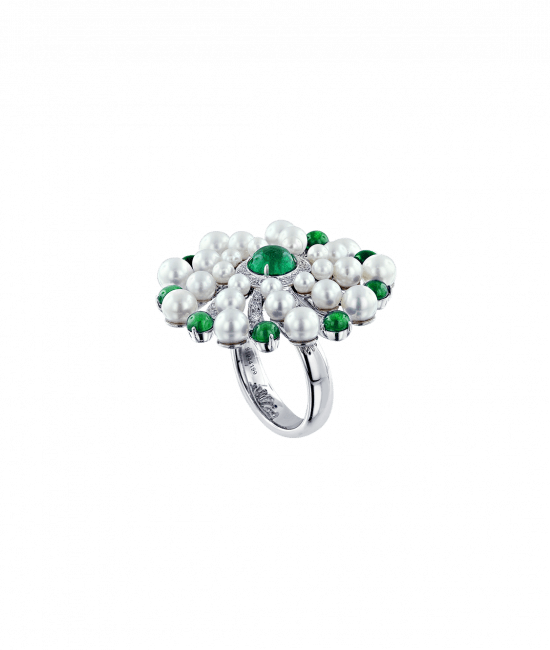 Infinia Pearl Cabochon Emeralds Ring