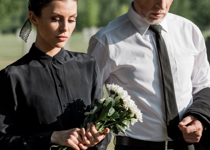 funeral dress etiquette